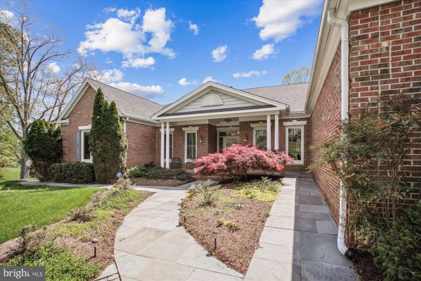 Exterior, Facade, Brick Facade, Cape Cod