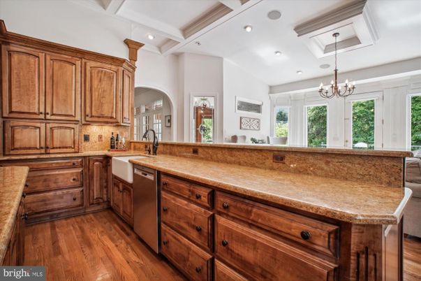 Chandelier, Interior, Kitchen, Recessed Lighting, Wood Texture Flooring