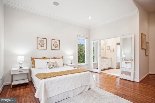 Bathroom, Bedroom, Interior, Recessed Lighting, Wood Texture Flooring
