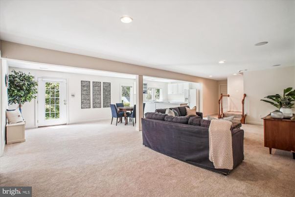 Dining room, Interior, Living room, Recessed Lighting