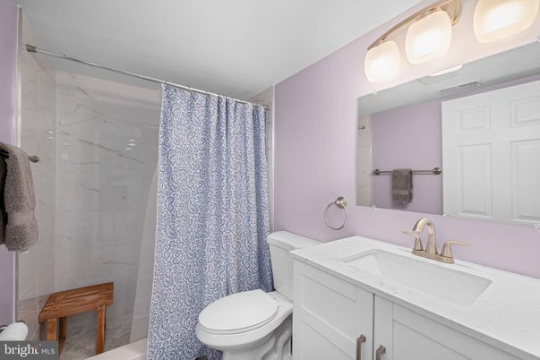 Bathroom, Interior, Marble Walls