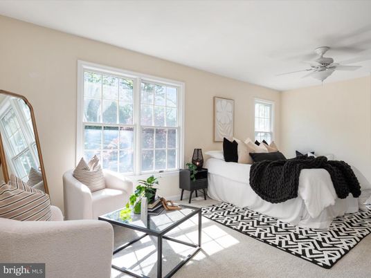 Bedroom, Interior, Living room