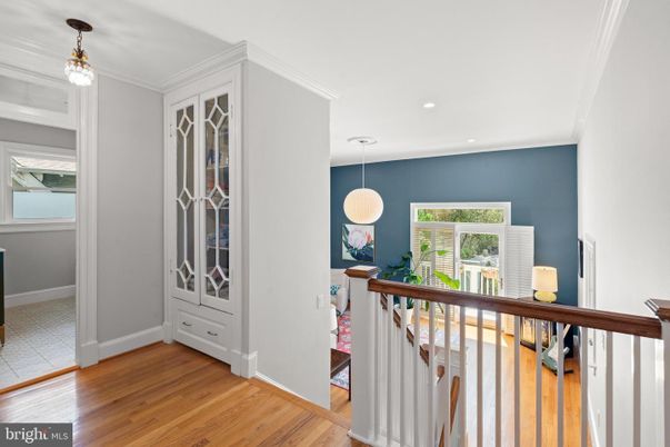 Interior, Pendant Lights, Recessed Lighting, Wood Texture Flooring