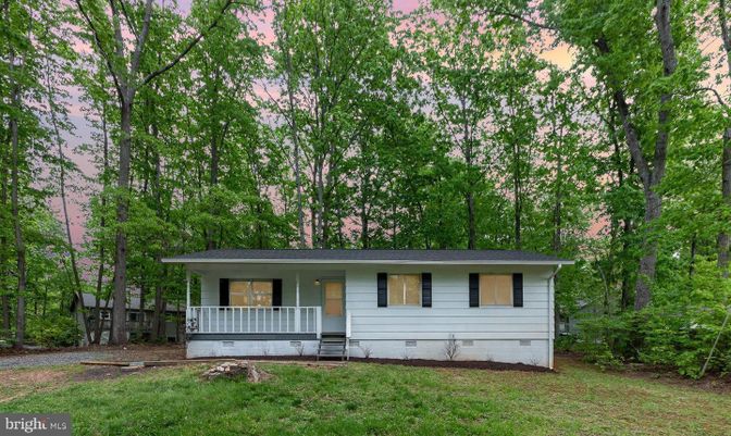Backyard, Exterior, Facade, None