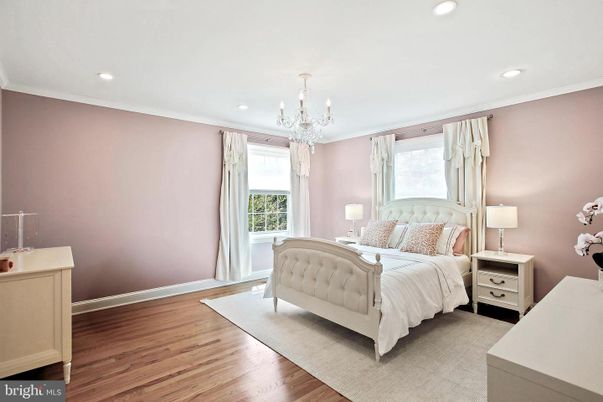Bedroom, Chandelier, Interior, Recessed Lighting, Wood Texture Flooring