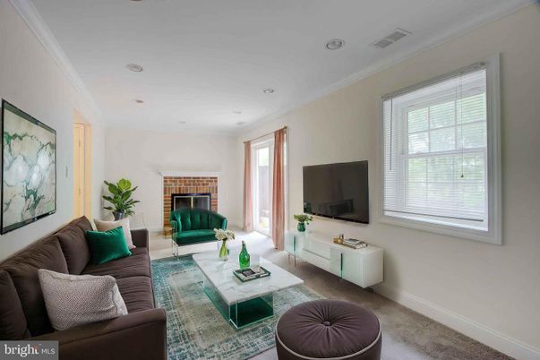 Fireplace, Interior, Living room, Recessed Lighting