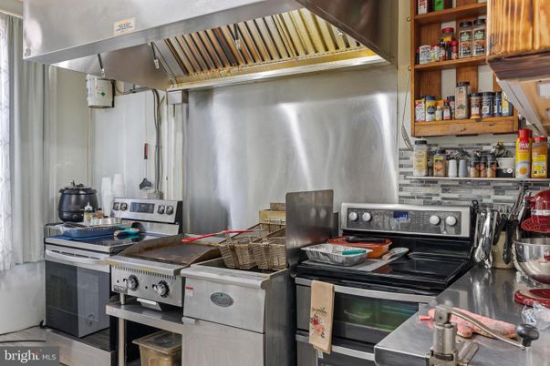 Interior, Kitchen, Stainless Steel Appliances