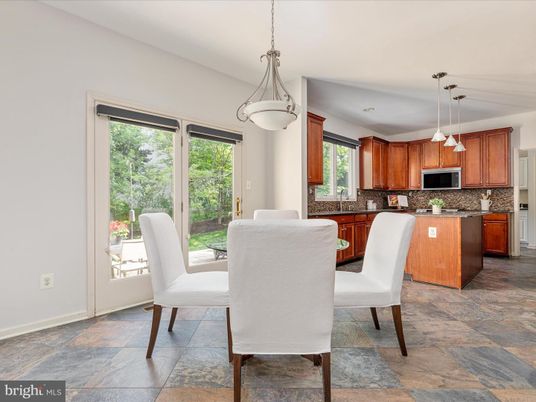 Dining room, Interior, Kitchen, Pendant Lights