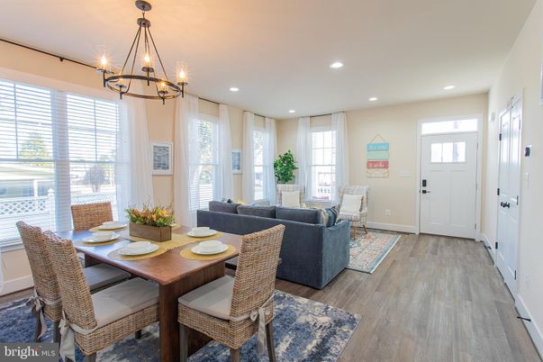 Chandelier, Dining room, Interior, Living room, Pendant Lights, Recessed Lighting, Wood Texture Flooring