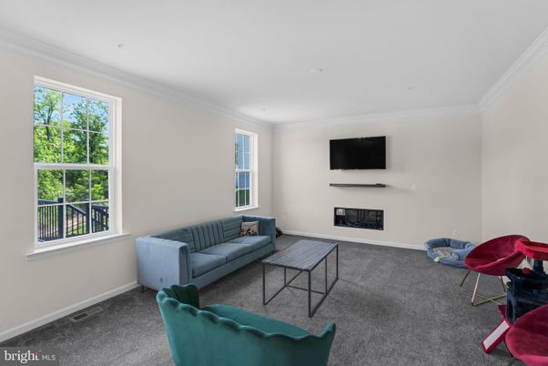 Fireplace, Interior, Living room