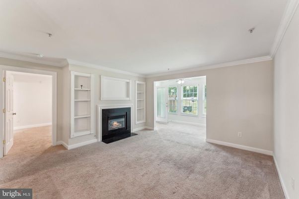 Empty room, Fireplace, Interior