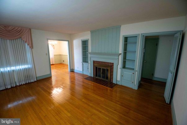 Empty room, Fireplace, Interior, Wood Texture Flooring
