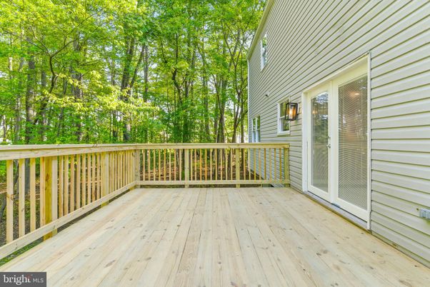 Exterior, Wood Texture Flooring