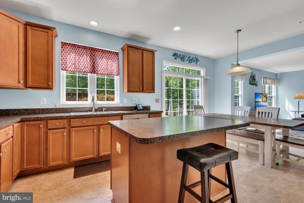 Dining room, Interior, Kitchen, Pendant Lights, Recessed Lighting