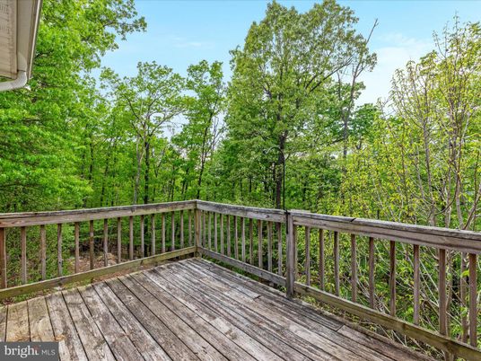 Exterior, Wood Texture Flooring