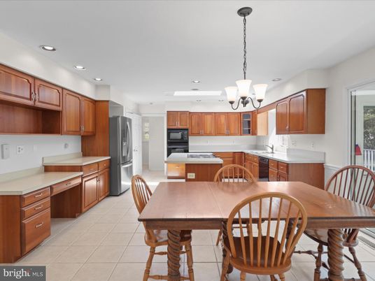 Chandelier, Dining room, Interior, Kitchen, Pendant Lights, Recessed Lighting