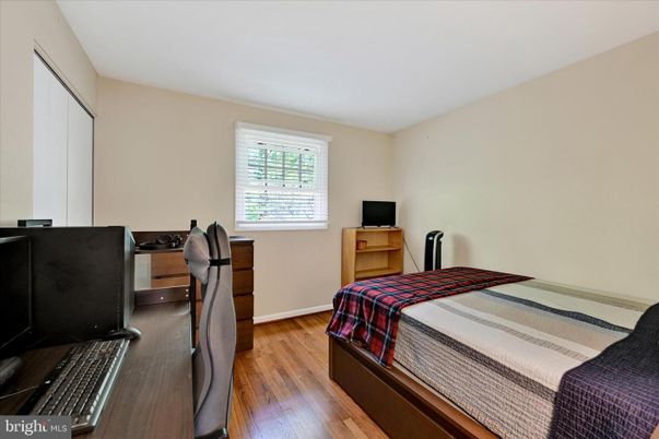 Bedroom, Home Office, Interior, Wood Texture Flooring
