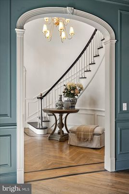 Chandelier, Interior, Wood Texture Flooring