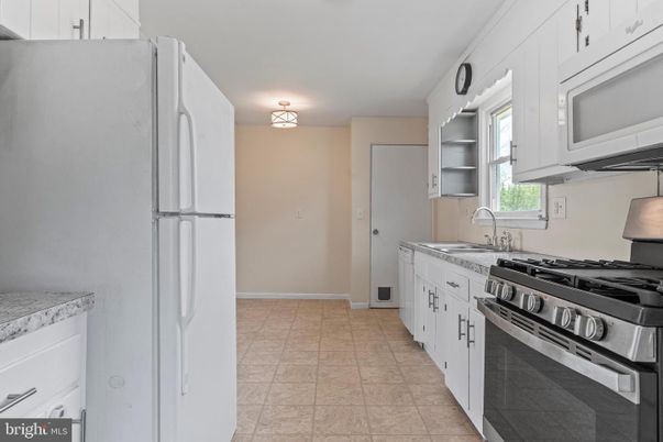 Interior, Kitchen