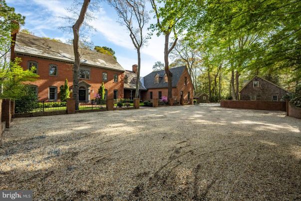 Backyard, Exterior, Facade, Brick Facade, French Provincial