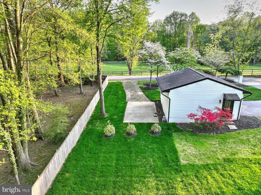Backyard, Detached Garage, Exterior
