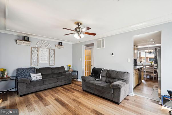 Interior, Kitchen, Living room, Recessed Lighting, Wood Texture Flooring
