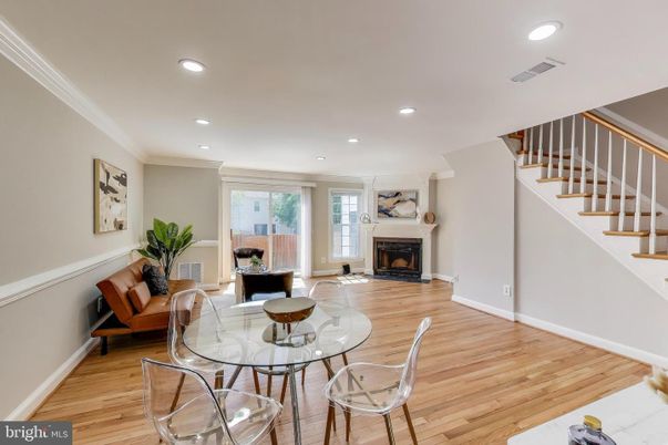 Dining room, Fireplace, Interior, Recessed Lighting, Wood Texture Flooring