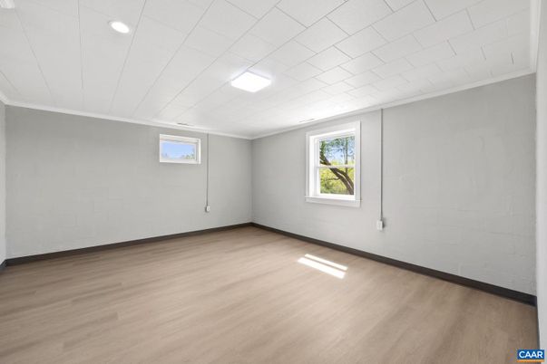 Empty room, Interior, Recessed Lighting, Wood Texture Flooring