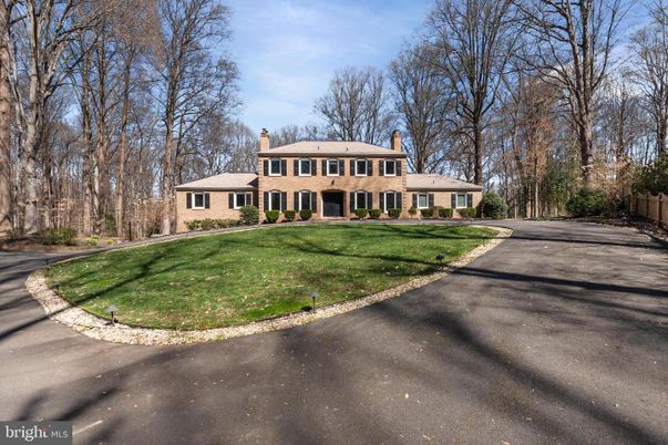 Backyard, Exterior, Facade, Brick Facade, Georgian