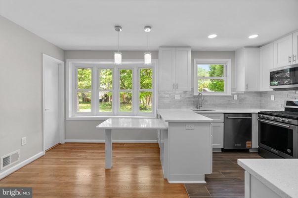 Interior, Kitchen, Pendant Lights, Recessed Lighting, Wood Texture Flooring