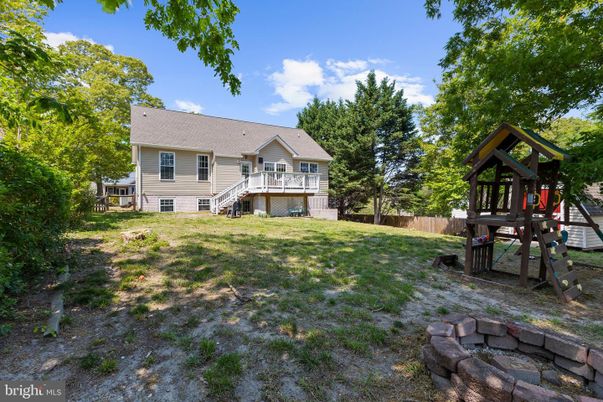 Backyard, Exterior, Playground