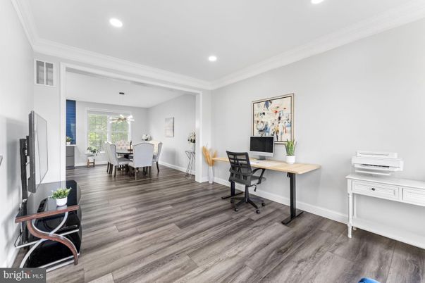 Home Office, Interior, Pendant Lights, Recessed Lighting, Wood Texture Flooring