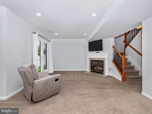 Fireplace, Interior, Recessed Lighting