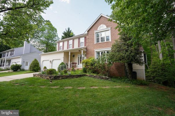 Attached, Exterior, Facade, Brick Facade, Farmhouse