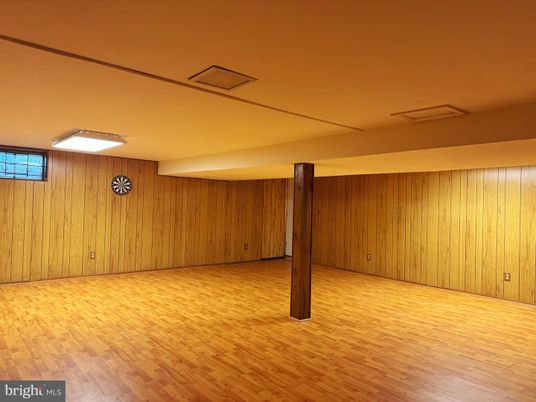 Empty room, Interior, Wood Texture Flooring, Wooden Walls