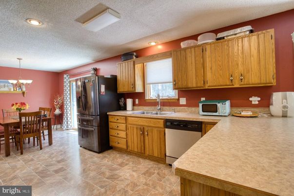 Chandelier, Dining room, Interior, Kitchen, Recessed Lighting