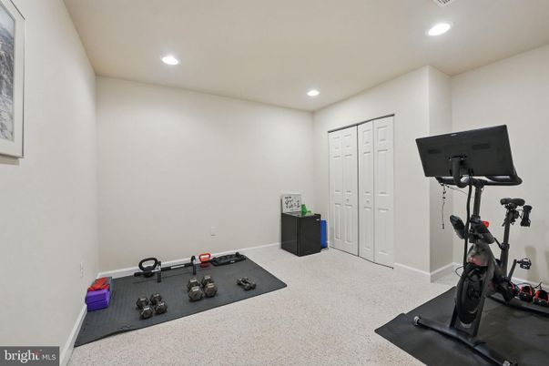 Fitness Equipment, Interior, Recessed Lighting