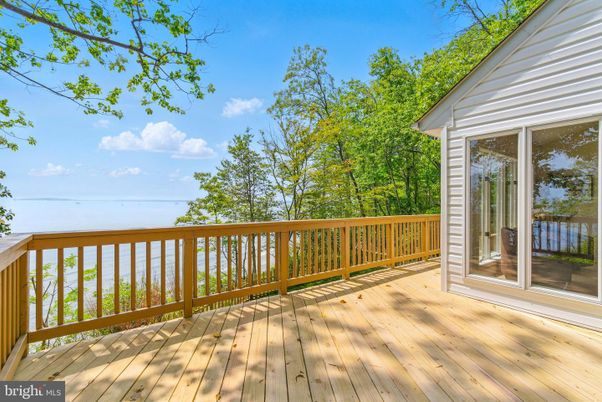 Exterior, Wood Texture Flooring