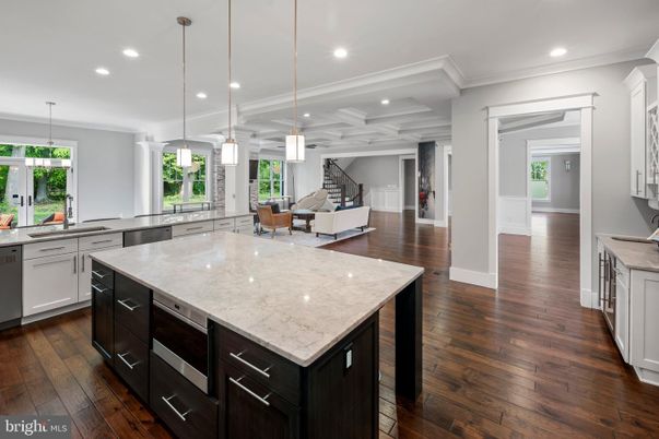 Interior, Kitchen, Pendant Lights, Recessed Lighting, Wood Texture Flooring