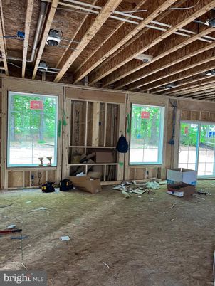Empty room, Interior, Wooden Beams, Wooden Ceilings