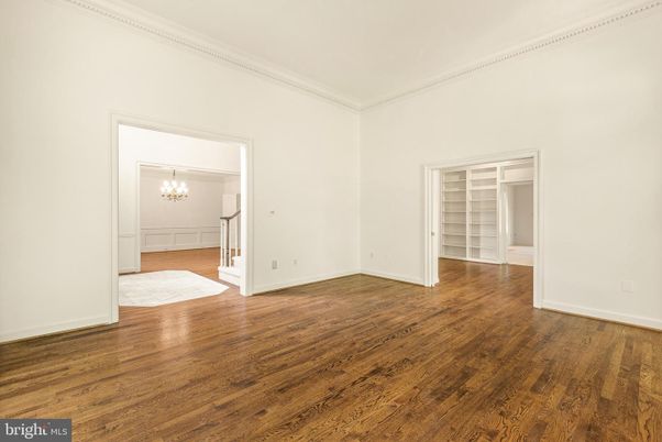 Chandelier, Empty room, Interior, Wood Texture Flooring