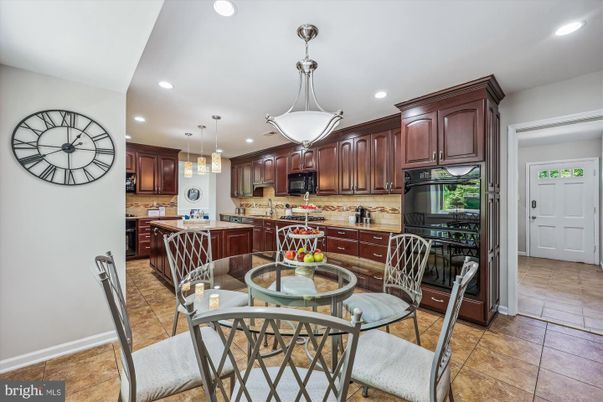 Dining room, Interior, Kitchen, Pendant Lights, Recessed Lighting