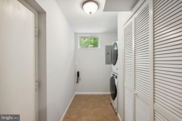 Interior, Utility Closets, Washer