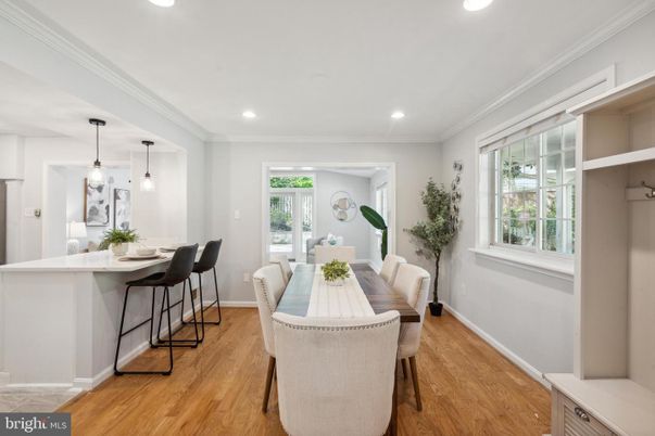 Dining room, Interior, Pendant Lights, Recessed Lighting, Wood Texture Flooring