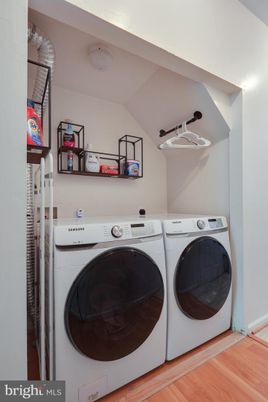 Interior, Utility Closets, Washer, Wood Texture Flooring