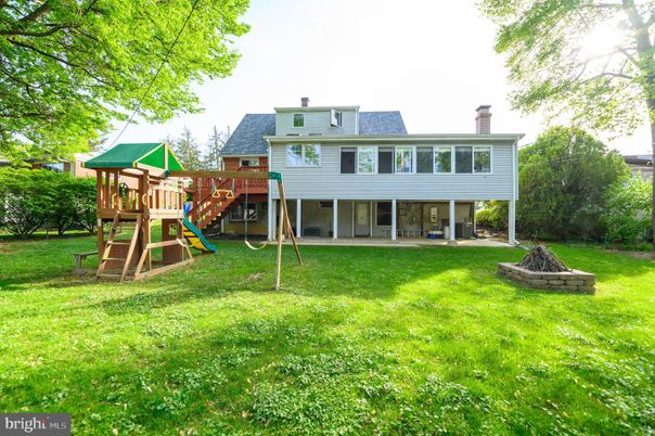 Backyard, Exterior, Playground