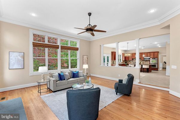 Interior, Kitchen, Living room, Pendant Lights, Recessed Lighting, Stainless Steel Appliances, Wood Texture Flooring