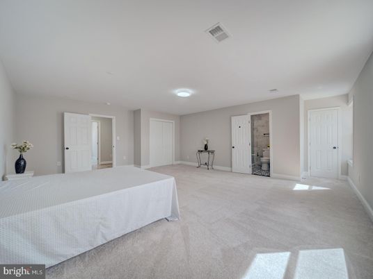 Bedroom, Empty room, Interior
