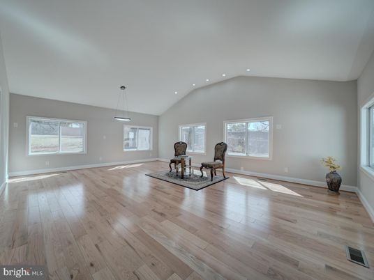 Interior, Pendant Lights, Recessed Lighting, Wood Texture Flooring