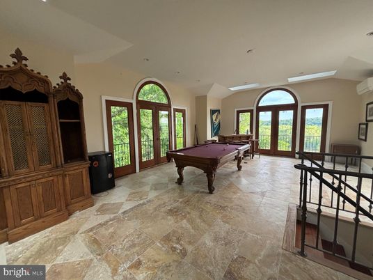 Billiard Table, Game Room, Interior, Recessed Lighting